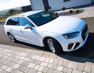 Audi A4 A4 Avant Diesel Avant 35 TDI S tronic line