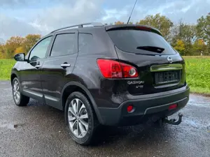 Nissan Qashqai I-Way 1.6 Klimaauto Navi AHK Pano Bild 3