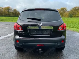 Nissan Qashqai I-Way 1.6 Klimaauto Navi AHK Pano Bild 4