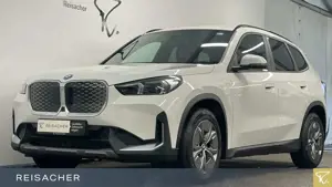 BMW iX1 A eDrive20 AHK LCPro ACC 360° HUD SHZ 17" LM