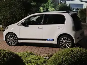 Volkswagen e-up! E-Up Style mit Winterreifen CCS