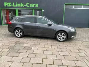 Opel Insignia A Sports Tourer Design Edition 4x4