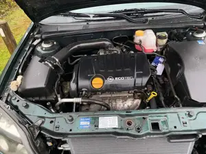 Opel Vectra Vectra 1.8 16V Bild 4