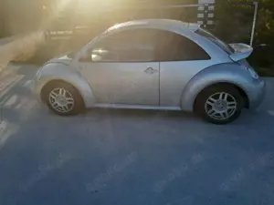 Volkswagen Beetle 1.9 TDI 66 KW Bild 4
