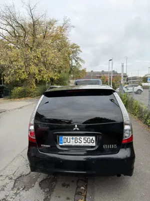 Mitsubishi Grandis 2.0 DI-D 7-Sitzer Intense Bild 3