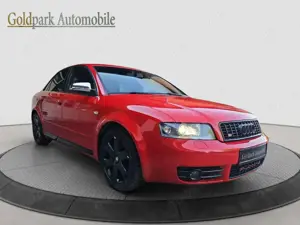 Audi S4 4.2 quattro/344PS/SCHALTGETRIEBE! Bild 3