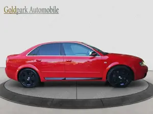 Audi S4 4.2 quattro/344PS/SCHALTGETRIEBE! Bild 4