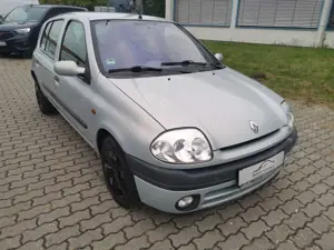 Renault Clio Clio Automatik 1.4 Automatik TÜV Klima