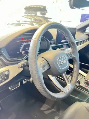 Audi A5 Cabrio 40 TFSI S tronic Bild 3