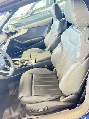 Audi A5 Cabrio 40 TFSI S tronic Bild 4