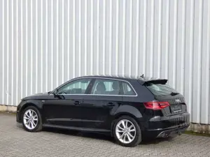 Audi A3 Sportback S Line-Klima-Xenon-Navi-Alu Bild 5