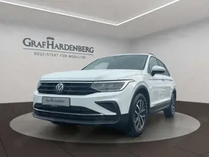 Volkswagen Tiguan 1.5 TSI DSG Life AHK RFK ACC