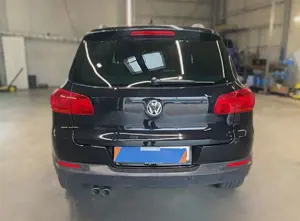 Volkswagen Tiguan 2.0TDI Allrad 1.Hd|Pano|Nav|AHK|Kam|ZRneu Bild 5