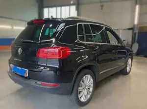 Volkswagen Tiguan 2.0TDI Allrad 1.Hd|Pano|Nav|AHK|Kam|ZRneu Bild 4