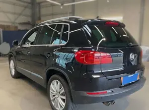 Volkswagen Tiguan 2.0TDI Allrad 1.Hd|Pano|Nav|AHK|Kam|ZRneu Bild 3