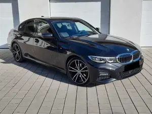 BMW 320 d Lim./3xM-Sport/LED/Kam/LiveC/DAB/19" Bild 4