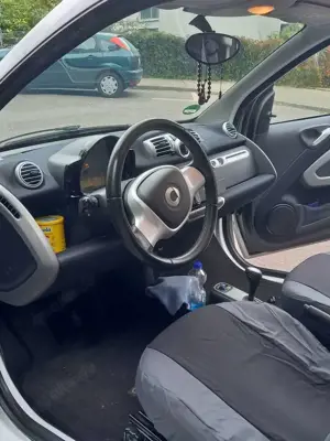 smart forTwo Coupe MHD Bild 3