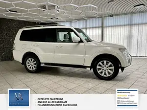 Mitsubishi Pajero 3.2 DI-D Instyle 7 Sitzer* Leder* AHK* Xenon* Rost