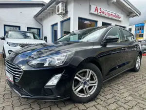 Ford Focus Focus 1.5 TDCi Lim.Aut+NAVI+KLIMATR+PDC+SHZ