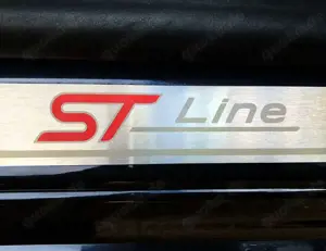 Ford Focus Turnier ST-Line X / BO / HEAD-UP / 8-FACH Bild 5