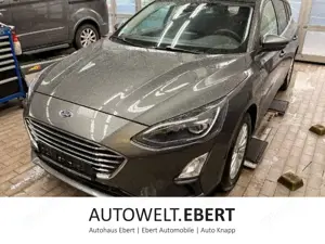 Ford Focus 1.0 Titanium X LED/GRA/KAMERA/PANO/SHZ/