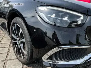 Mercedes-Benz E 220 d 4M Limousine RüKam+Totwink+LE Bild 2