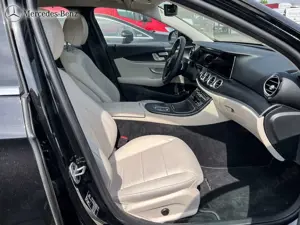 Mercedes-Benz E 220 d 4M Limousine RüKam+Totwink+LE Bild 5