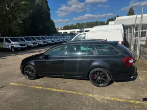 Skoda Octavia Octavia Combi 2.0 TDI RS Bild 3