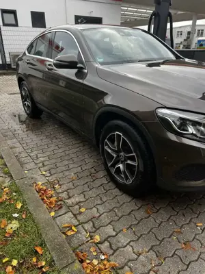 Mercedes-Benz GLC 250 d Coupe 4Matic 9G-TRONIC Bild 3