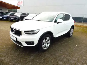 Volvo XC40 B4 Momentum Pro AWD