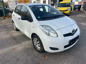 Toyota Yaris Yaris  5-Türer 1.0 VVT-i Bild 3