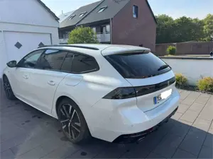Peugeot 508 SW Hybrid 225 e-EAT8 GT