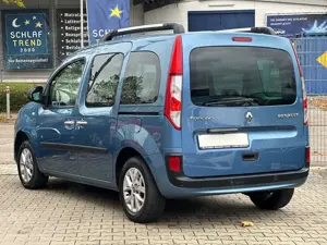 Renault Kangoo BLUE dCi Family*TÜV Neu*Klima*Parkpilot*Temp*LM Bild 3
