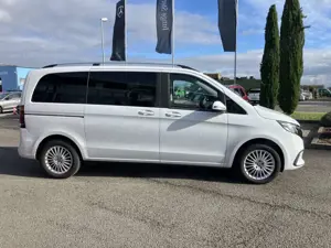 Mercedes-Benz V 220 V 220 d STYLE Kompakt Basic/Modellgeneration 2 LED Bild 4