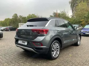 Volkswagen T-Roc Goal 2.0 TDI DSG AHK RFK PDC ACC LED Bild 4