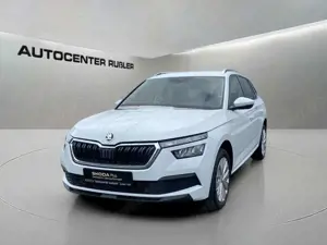 Skoda Kamiq Style 1.5 TSI AHK, KAMERA,LED, SMARTLINK