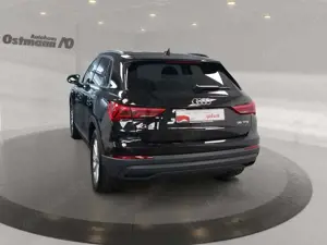 Audi Q3 35 TFSI LED ACC AHK RFK SHZ 18'' LM Navi Bild 3