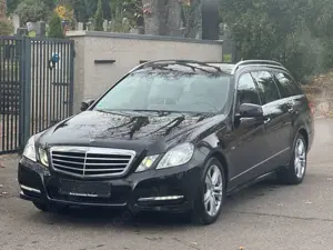 Mercedes-Benz E 200 T-Modell CGI BlueEfficiency Avantgarde