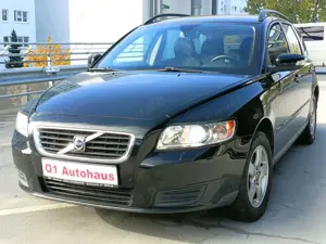 Volvo V50 1.6 D XENON/SITZHEIZUNG/KLIMAAUTOM./ALU+ALLWETTER