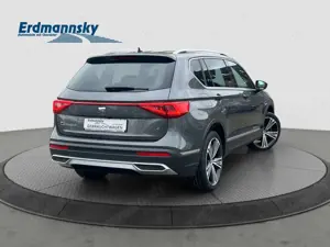 SEAT Tarraco Xcellence 4Drive/7-Sitzer/AHK/StHz/DCC Klima Navi Bild 4