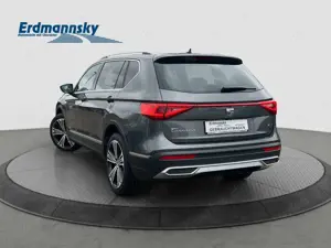 SEAT Tarraco Xcellence 4Drive/7-Sitzer/AHK/StHz/DCC Klima Navi Bild 2