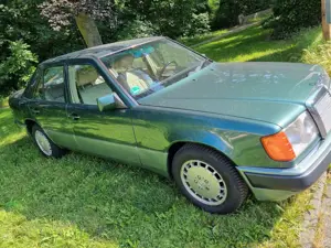 Mercedes-Benz 300 E.    Winterpreis!