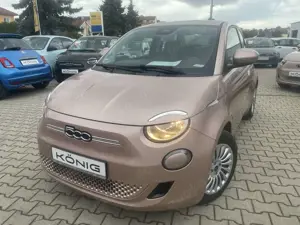 Fiat 500e 3+1 Neuer 500 320km Reichweite