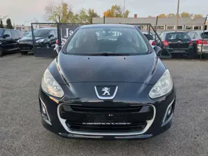 Peugeot 308 1.6 HDI Limousine Euro5 Active Tempomat Klimaautom Bild 2