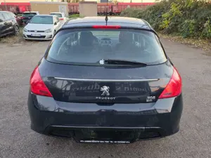 Peugeot 308 1.6 HDI Limousine Euro5 Active Tempomat Klimaautom Bild 4