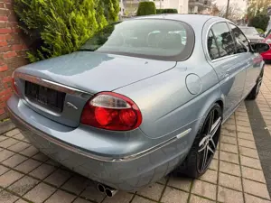 Jaguar S-Type 2.5 V6 Bild 5