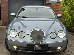 Jaguar S-Type 2.5 V6 Bild 2