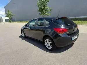 Opel Astra Bild 3