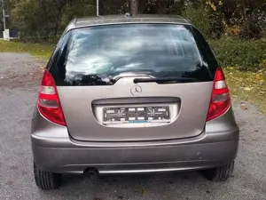 Mercedes-Benz A 180 A 180 CDI Autotronic Elegance Bild 2