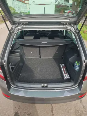 Skoda Fabia Fabia Combi 1.0 TSI DSG Best of Bild 2